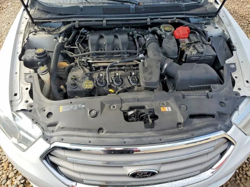 2017 FORD TAURUS SE  