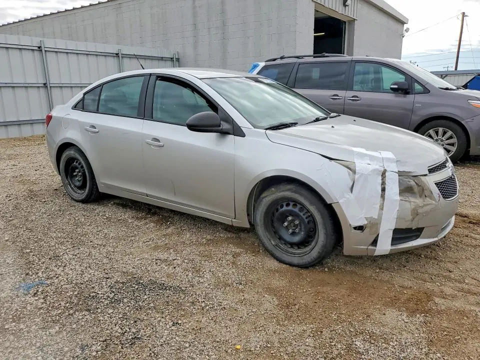 2014 CHEVROLET CRUZE LS  