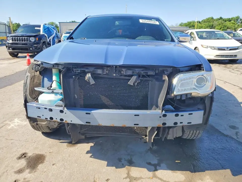 2011 CHRYSLER 300 LIMITED  