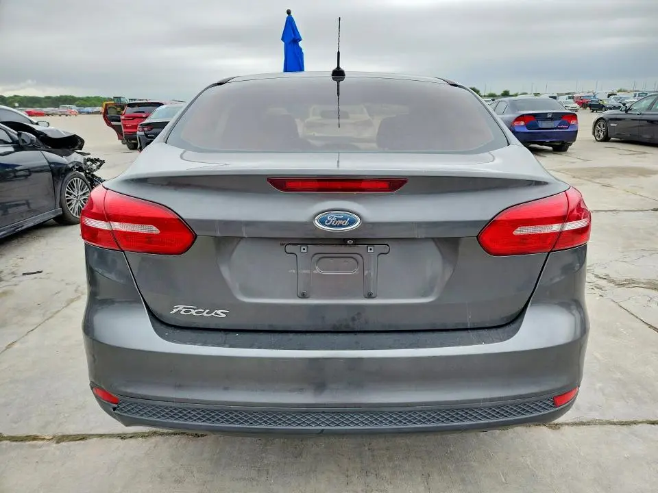 2018 FORD FOCUS S  