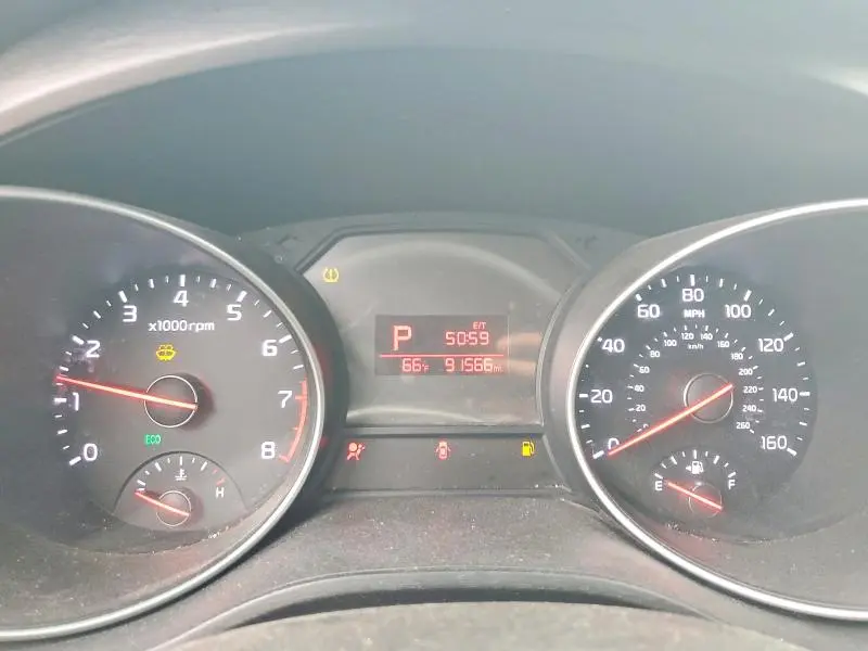 2015 KIA SEDONA LX  