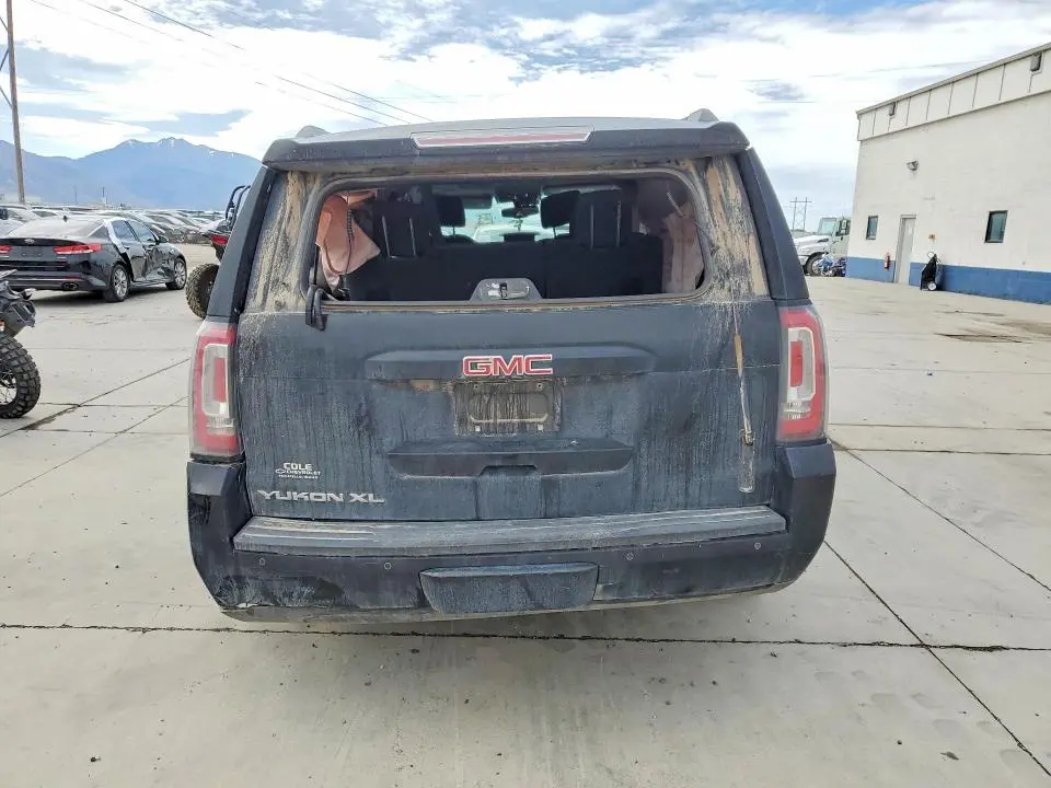 2015 GMC YUKON XL K1500 SLE  
