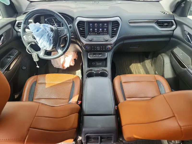 2020 GMC ACADIA AT4  