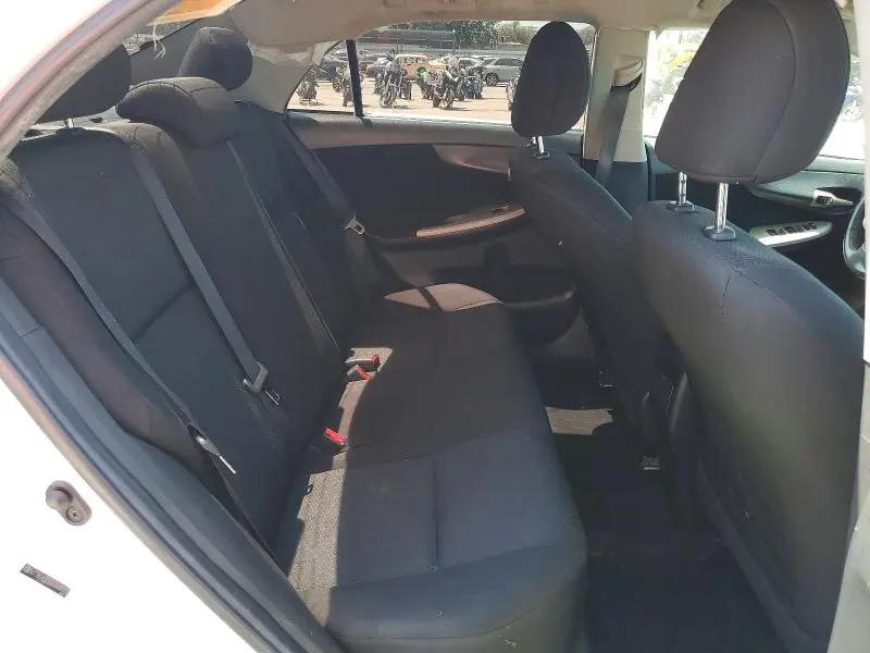 2010 TOYOTA COROLLA S  