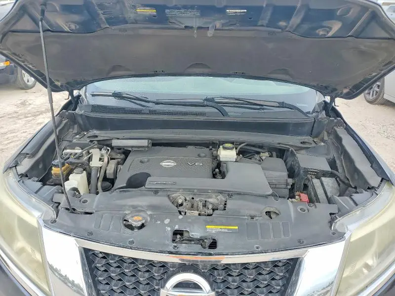 2014 NISSAN PATHFINDER S  