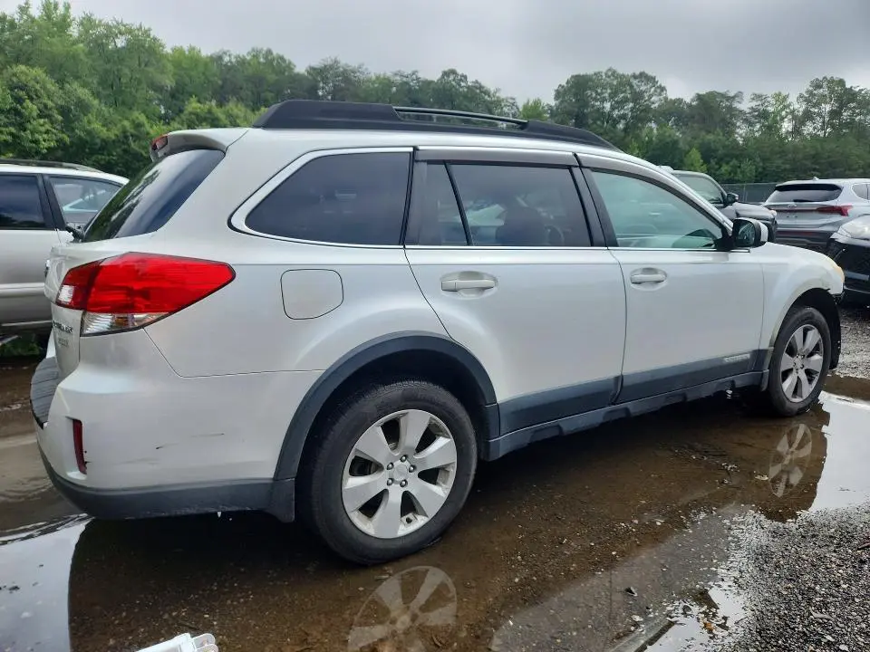 2012 SUBARU OUTBACK 2.5I PREMIUM  