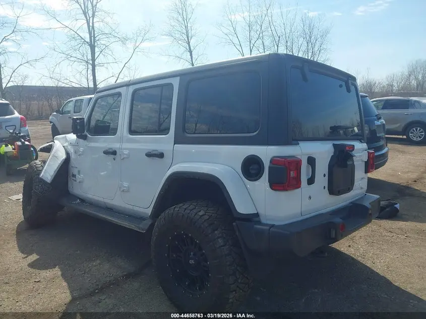 2018 JEEP WRANGLER UNLIMITED SAHARA 4X4
