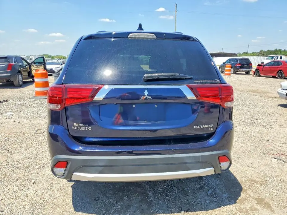 2018 MITSUBISHI OUTLANDER SE  