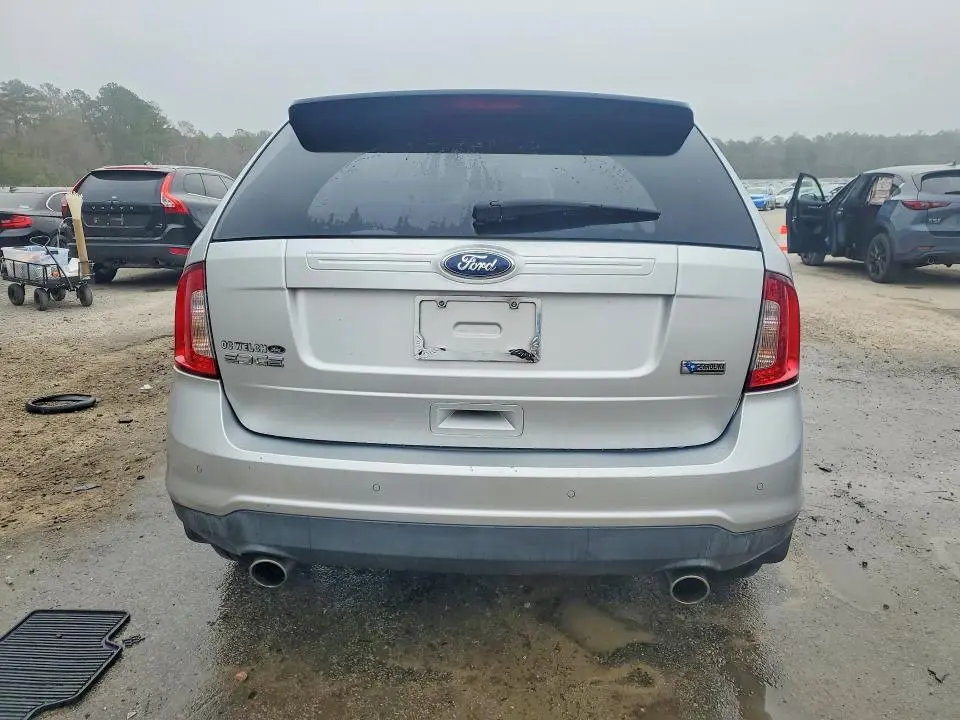 2011 FORD EDGE SE  