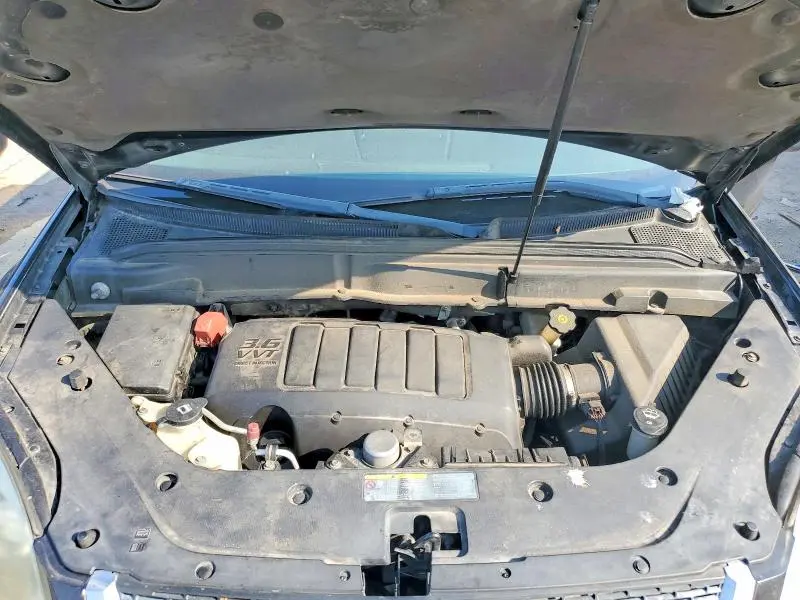 2011 GMC ACADIA SLE  