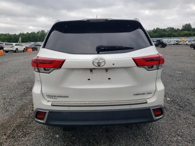 2018 TOYOTA HIGHLANDER LIMITED  