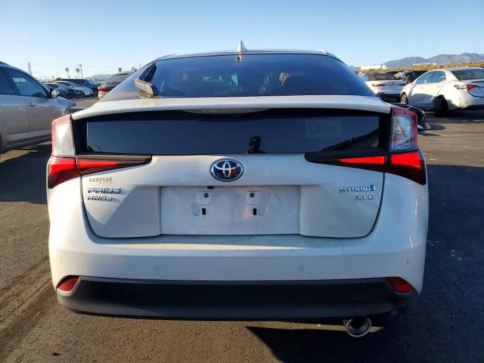 2019 TOYOTA PRIUS XLE AWD-E  