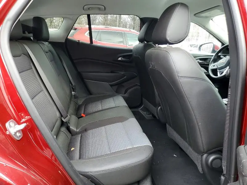 2025 CHEVROLET TRAX 1LT  