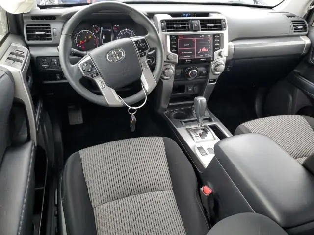 2024 TOYOTA 4RUNNER SR5/SR5 PREMIUM  