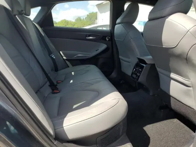 2019 TOYOTA AVALON XLE  
