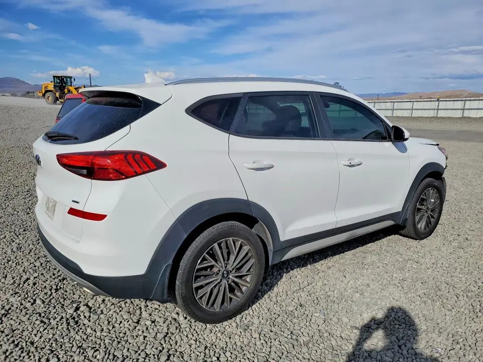 2020 HYUNDAI TUCSON SEL  