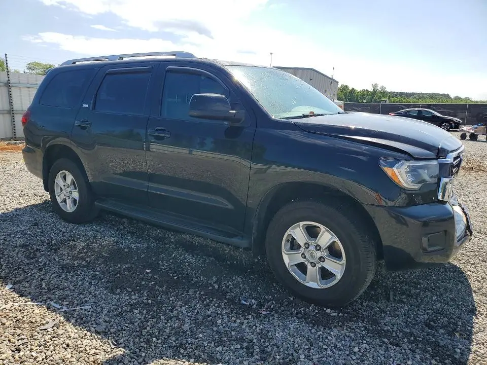 2022 TOYOTA SEQUOIA SR5  