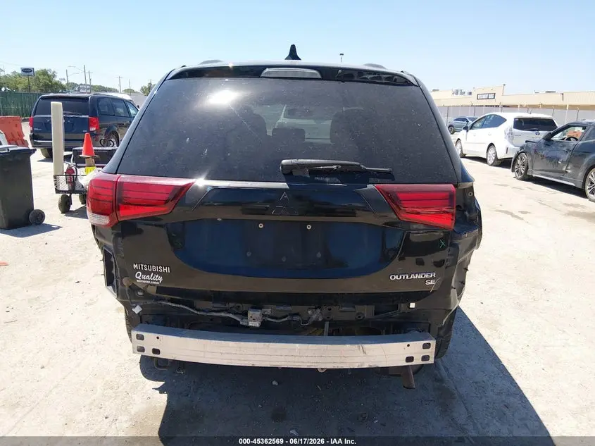 2018 MITSUBISHI OUTLANDER SE