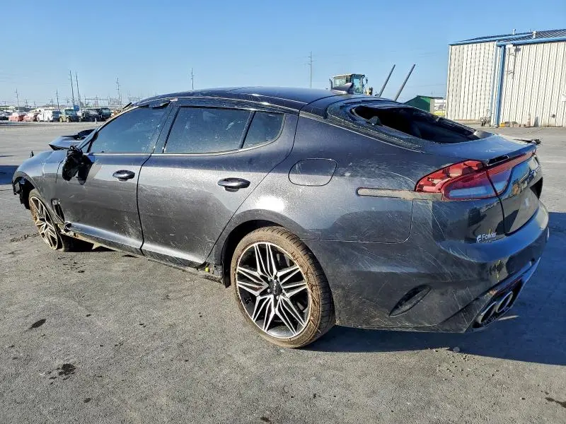 2022 KIA STINGER GT2  