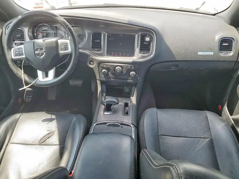 2013 DODGE CHARGER SXT  