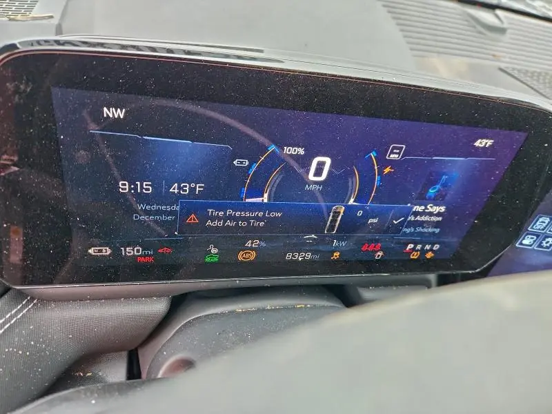 2025 CHEVROLET SILVERADO LT  