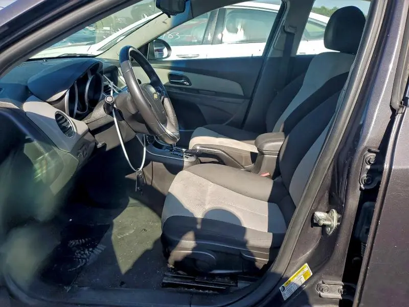 2011 CHEVROLET CRUZE LS  