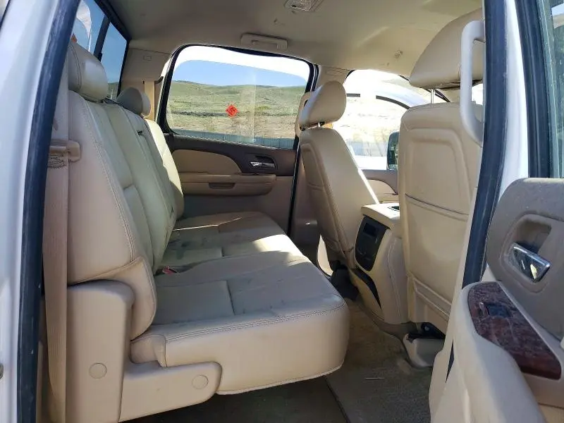 2013 CHEVROLET SILVERADO K2500 HEAVY DUTY LTZ  