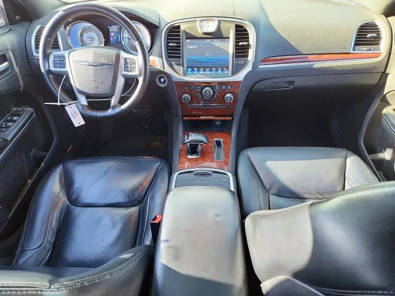 2012 CHRYSLER 300 LIMITED  