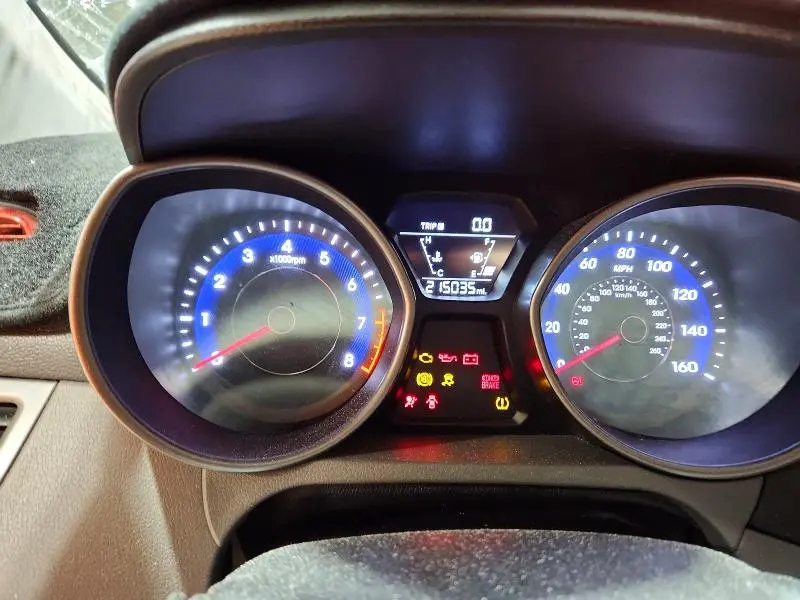 2014 HYUNDAI ELANTRA   