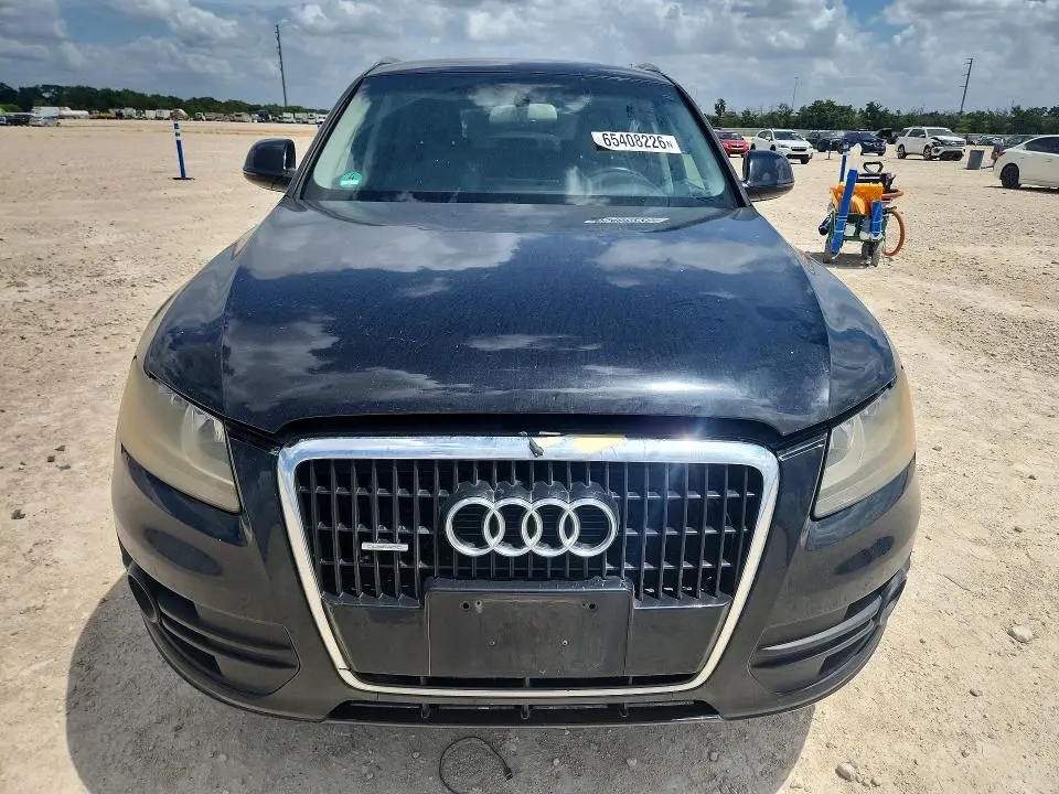 2010 AUDI Q5 PREMIUM  