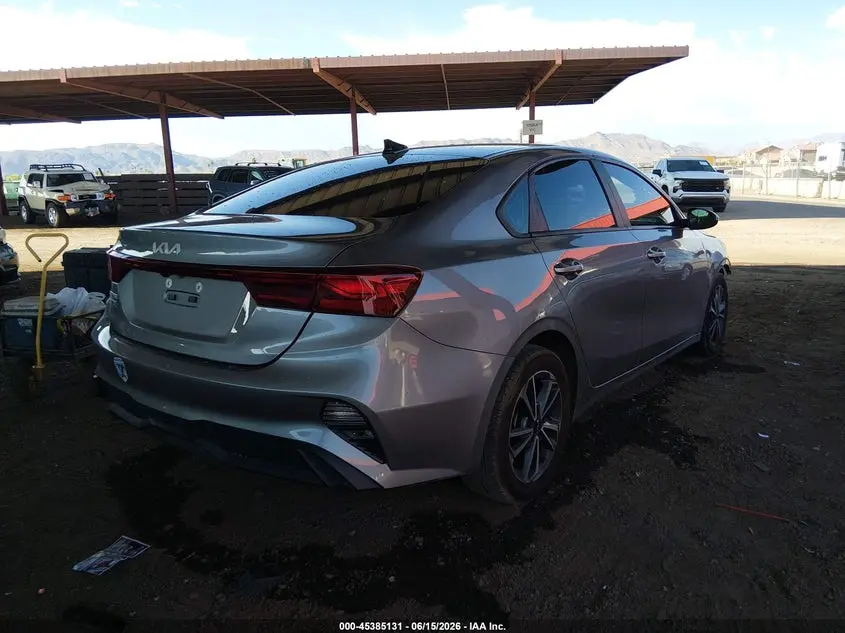 2023 KIA FORTE LXS