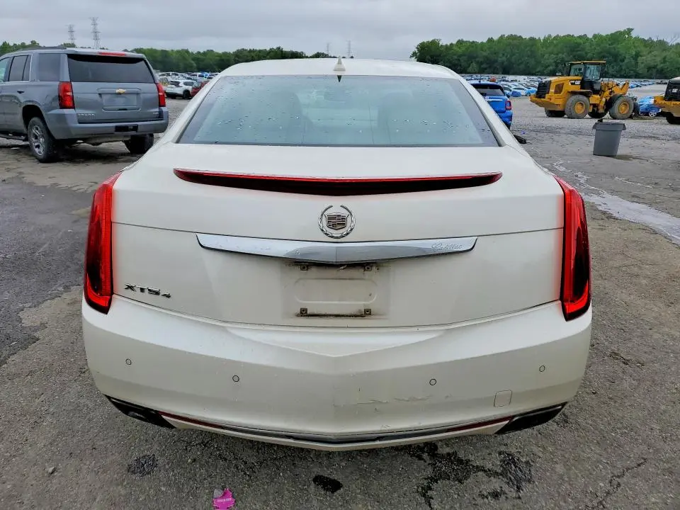 2013 CADILLAC XTS   
