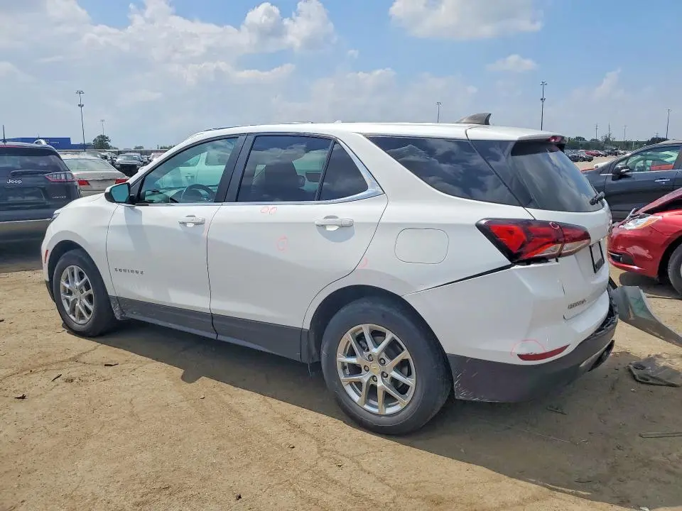 2022 CHEVROLET EQUINOX LT  