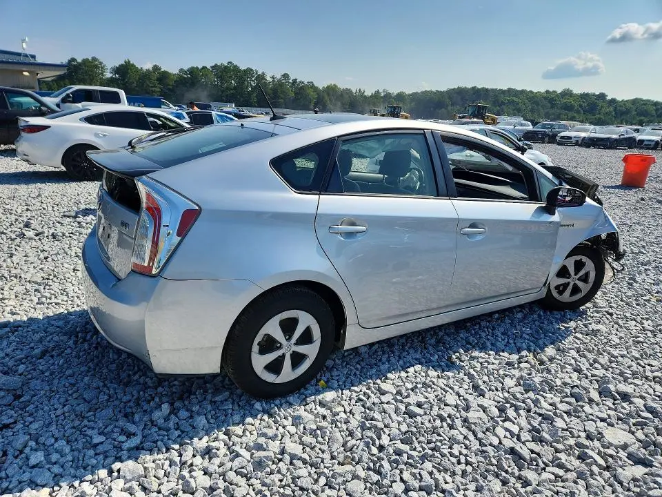 2014 TOYOTA PRIUS FOUR  