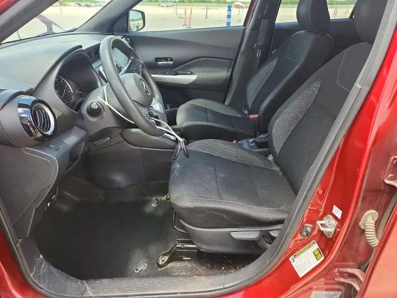2019 NISSAN KICKS SV  