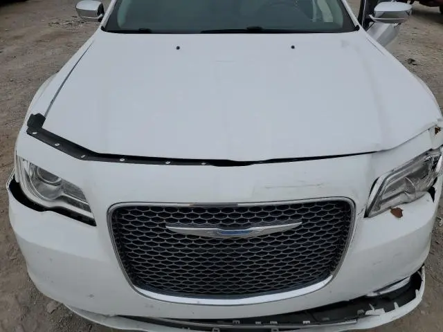 2016 CHRYSLER 300C   