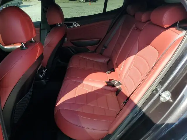 2023 KIA STINGER GT2  