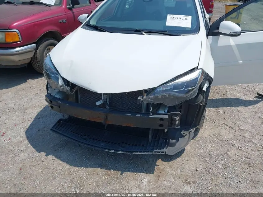 2017 TOYOTA COROLLA SE