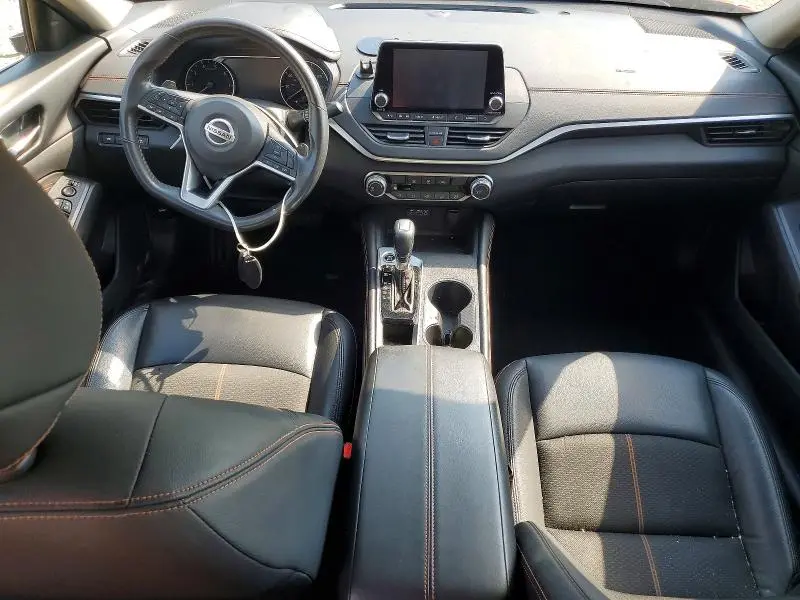2022 NISSAN ALTIMA SR  
