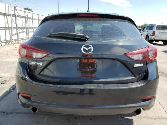 2018 MAZDA 3 TOURING  