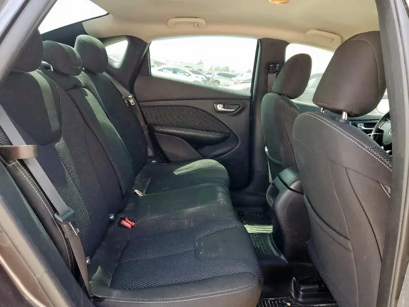 2016 DODGE DART SXT  