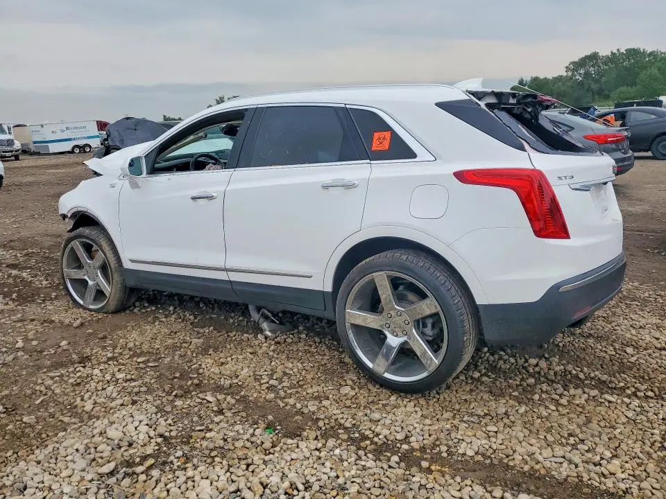 2019 CADILLAC XT5 LUXURY  