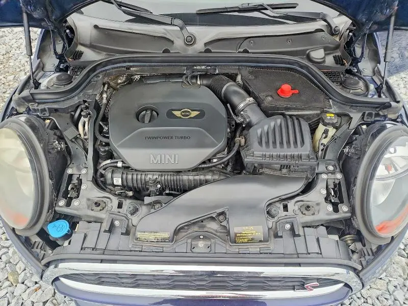 2015 MINI COOPER S  