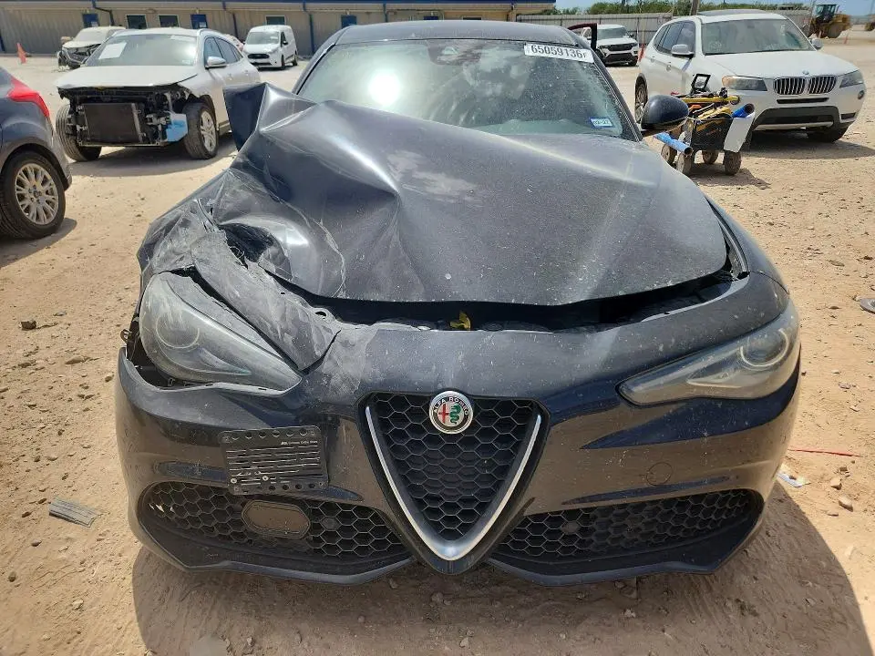 2018 ALFA ROMEO GIULIA TI  