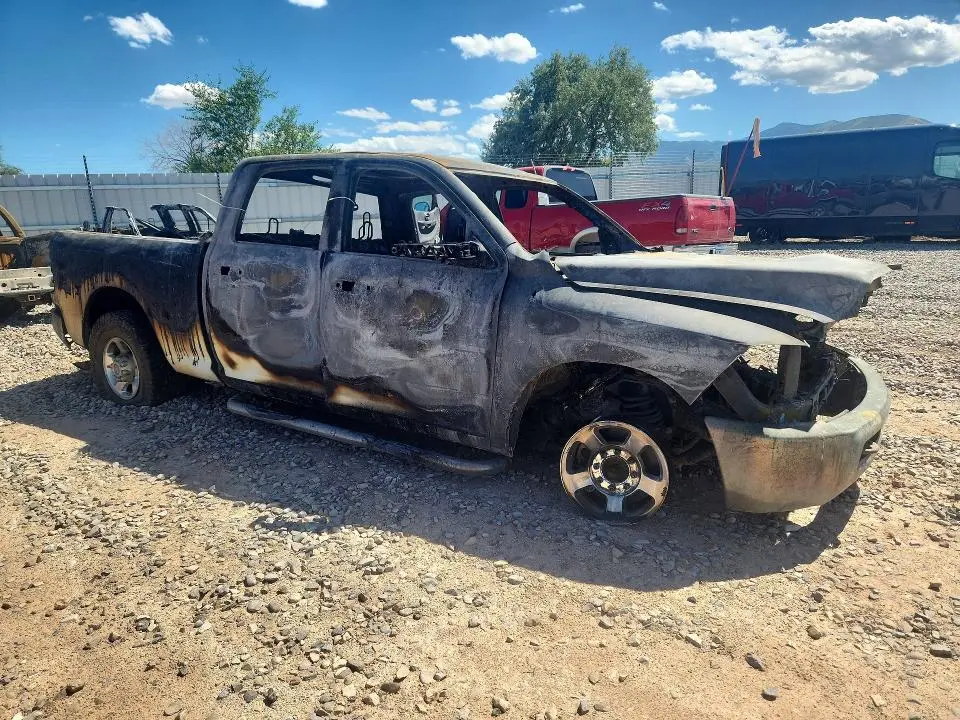 2013 RAM 2500 SLT  