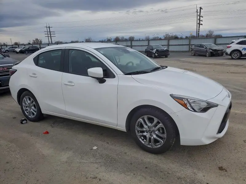 2018 TOYOTA YARIS IA   