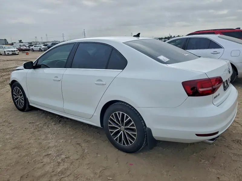 2018 VOLKSWAGEN JETTA SE  