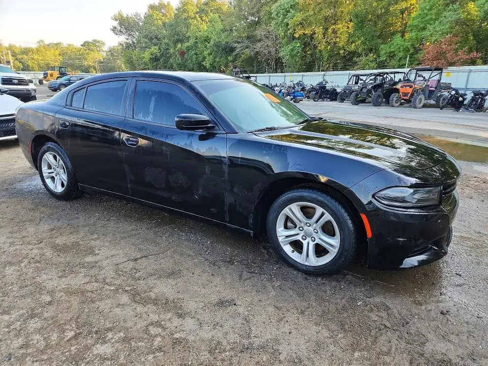 2019 DODGE CHARGER SXT  