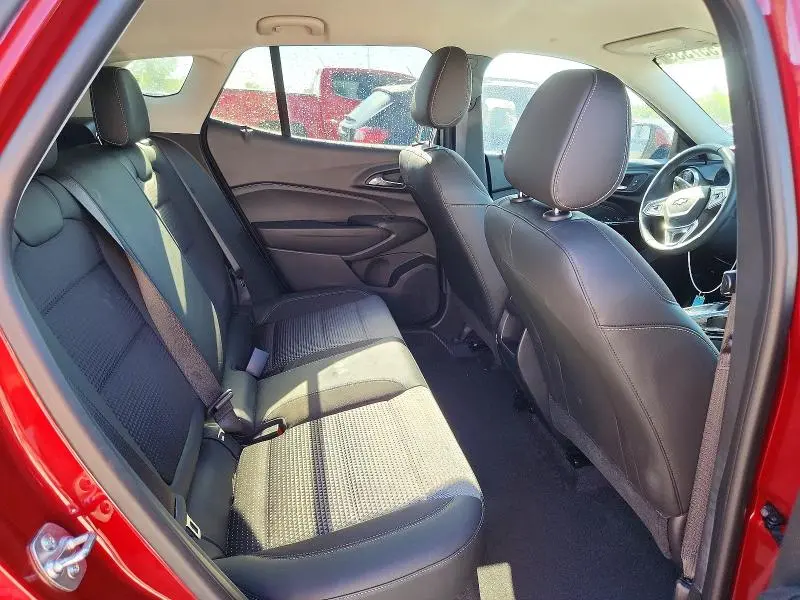 2025 CHEVROLET TRAX 1LT  