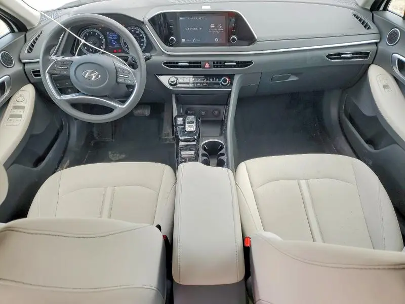 2023 HYUNDAI SONATA SE  